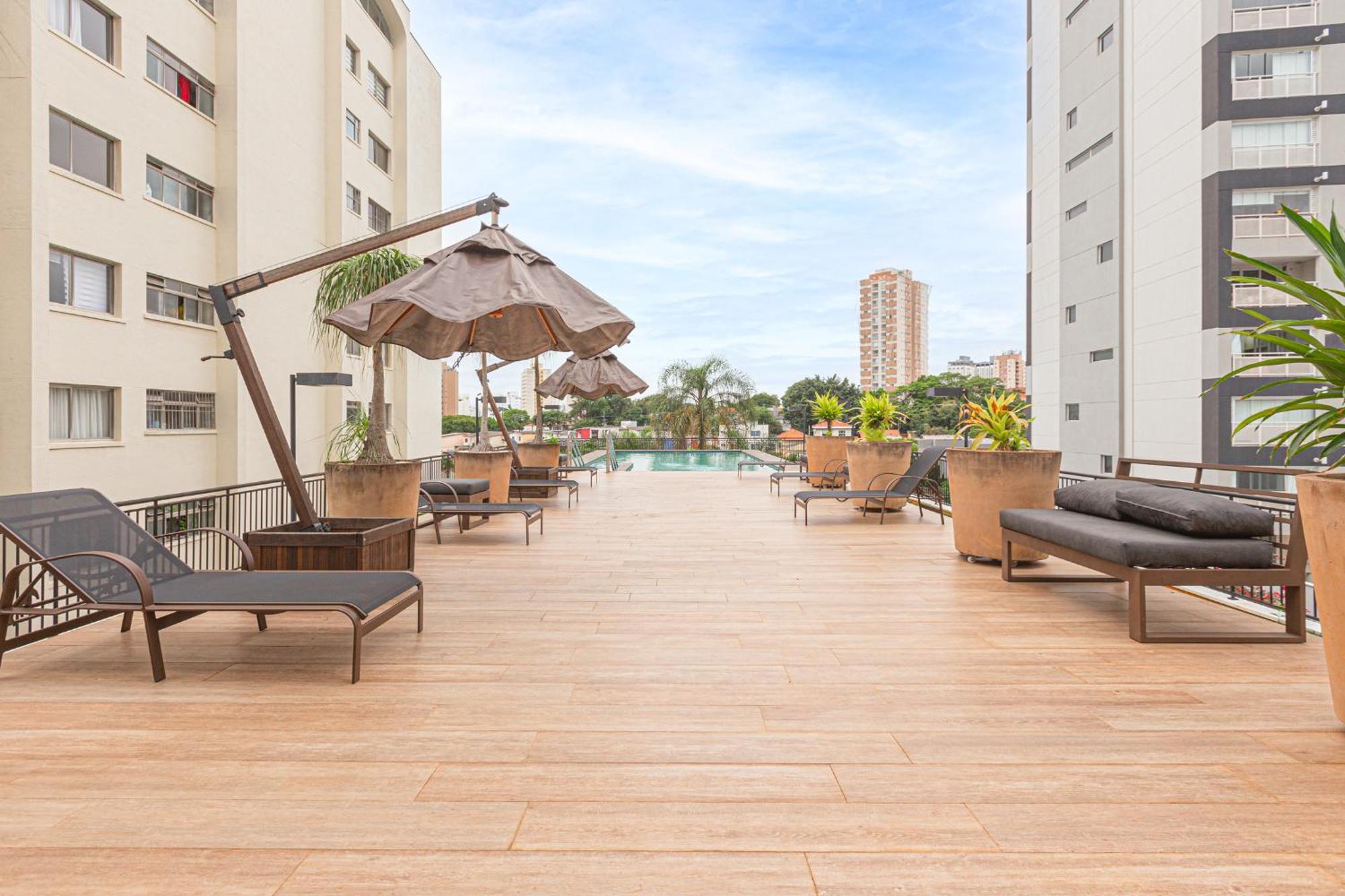 Easy Star - Vista Livre No Campo Belo -- Uo03h